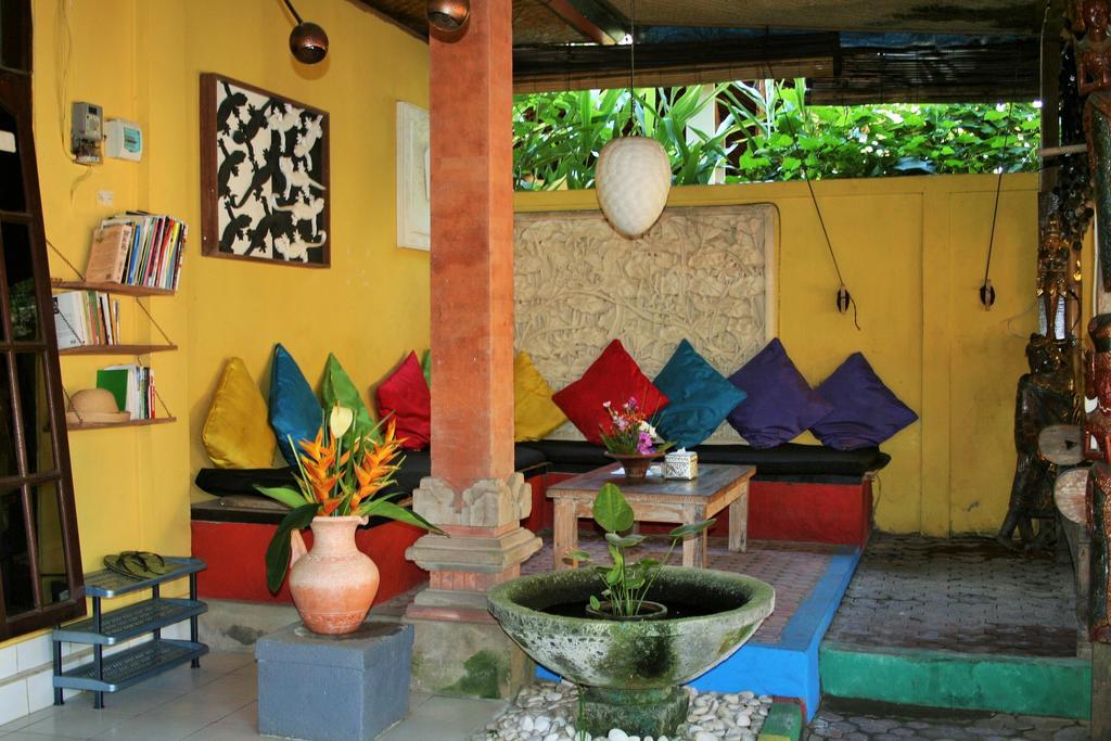 The Happy Mango Tree Hostel Ubud  Exterior photo