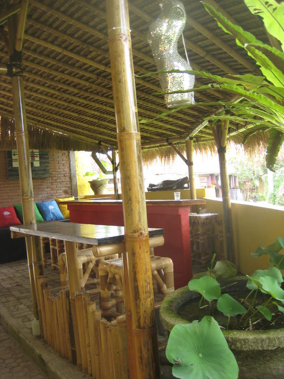 The Happy Mango Tree Hostel Ubud  Exterior photo