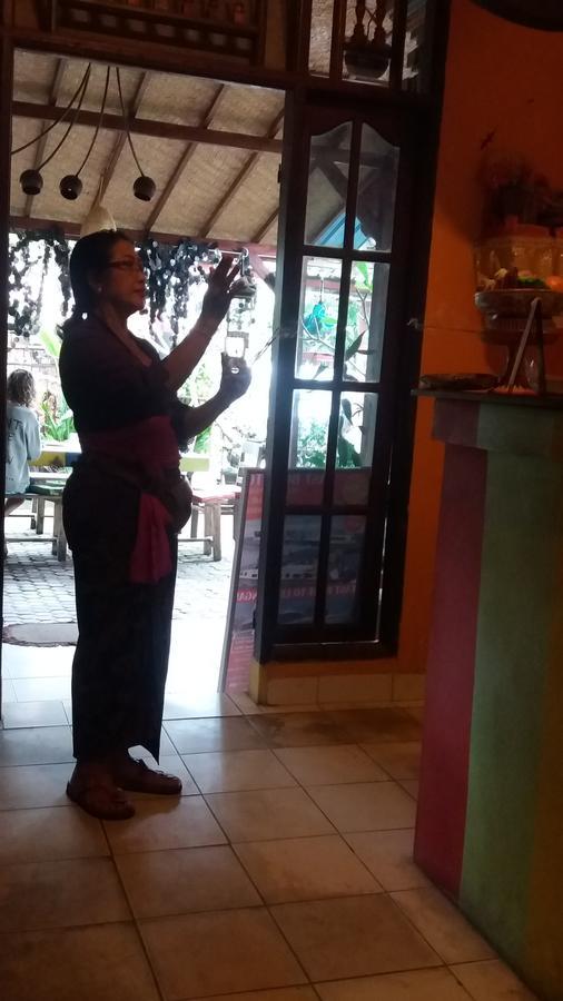 The Happy Mango Tree Hostel Ubud  Exterior photo